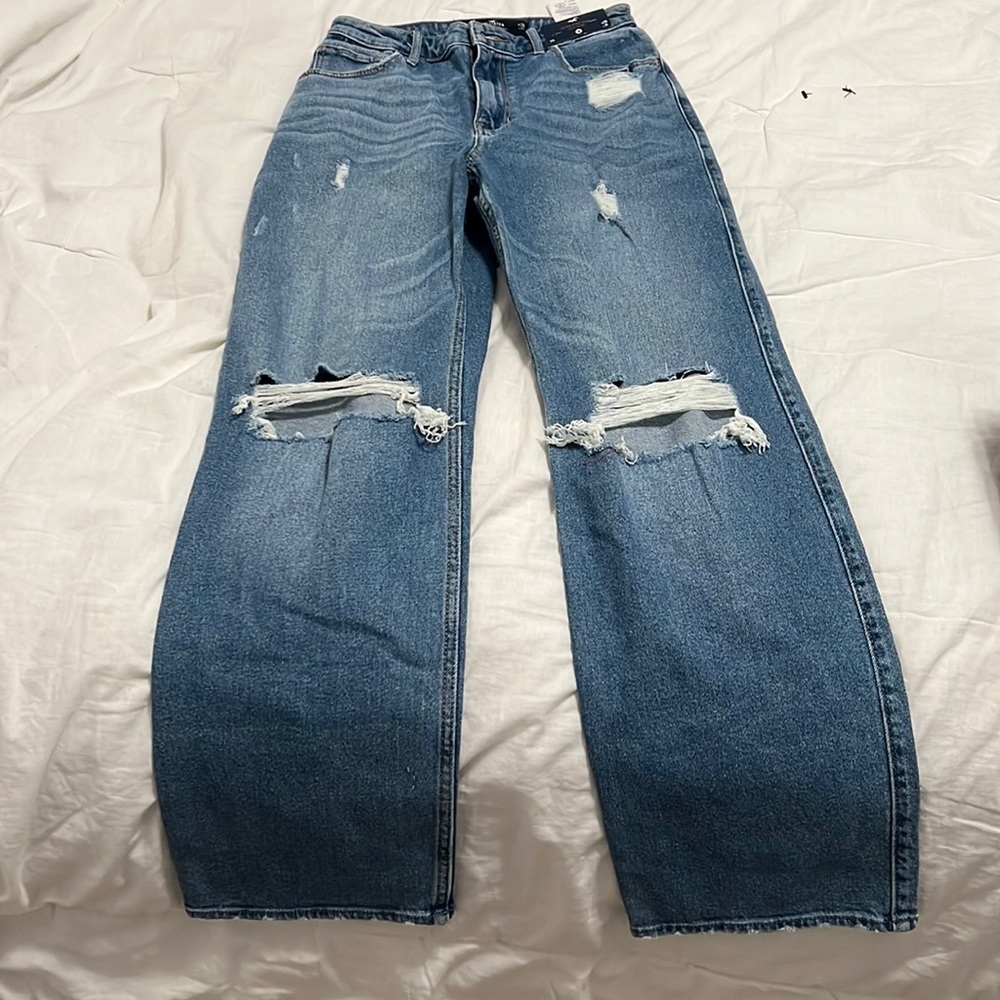 Brand new Hollister Dad Jeans